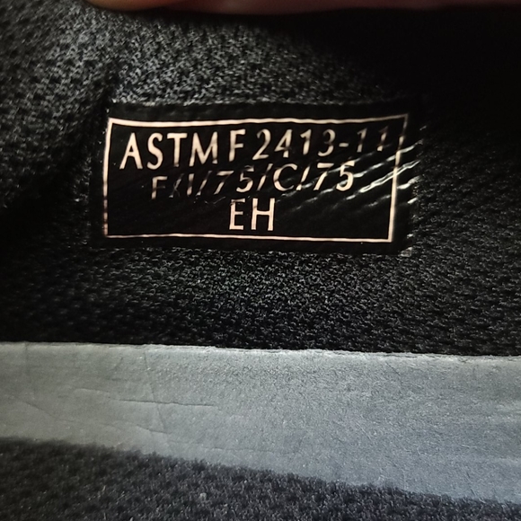 Red wing work shoes size 9 - Picture 4 of 14